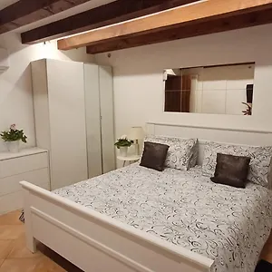 https://fiore-della-laguna.hotelslidodijesolo.com